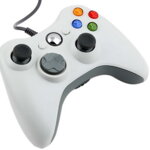 Xbox 360 kabelový ovladač bílý Xbox 360 kabelový ovladač bílý